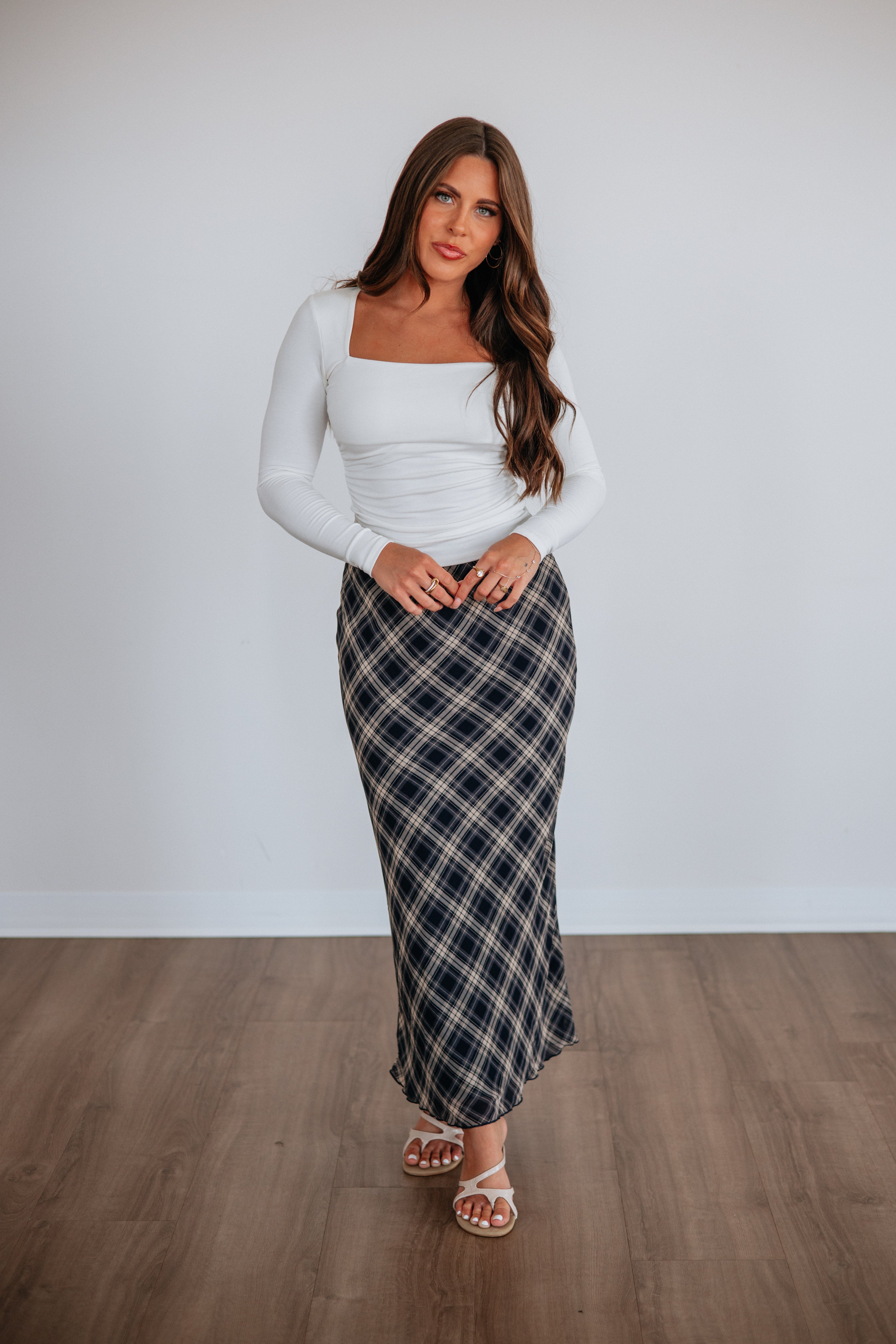 Plaid Print Lettuce Hem Midi Skirt in Dark Navy Polyester