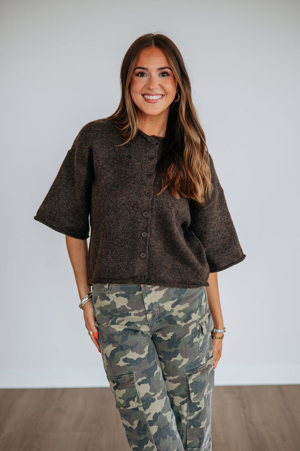 Round Neck Short Sleeve Boxy Sweater Knit Button-Down Cardigan