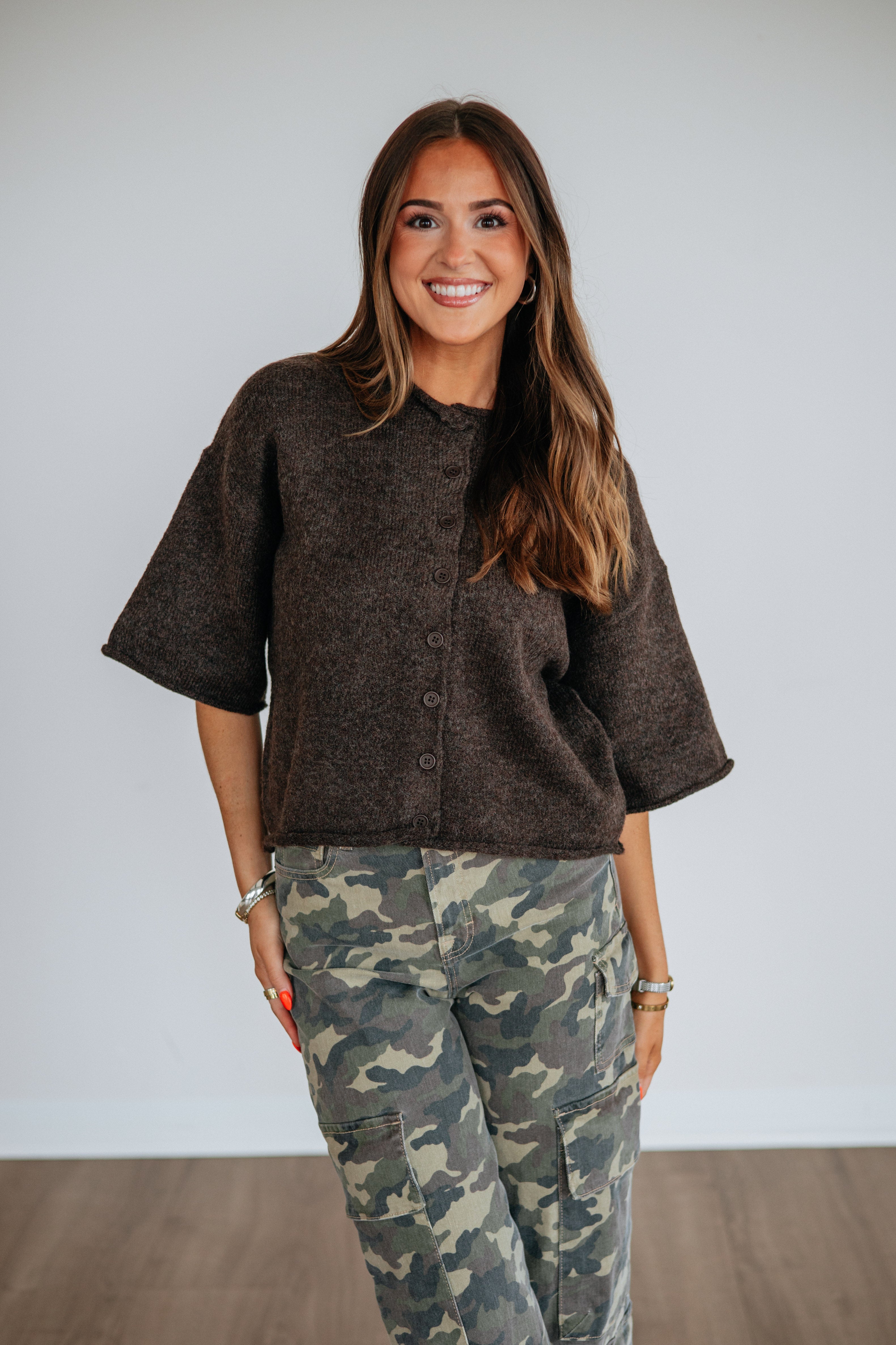 Round Neck Short Sleeve Boxy Sweater Knit Button-Down Cardigan