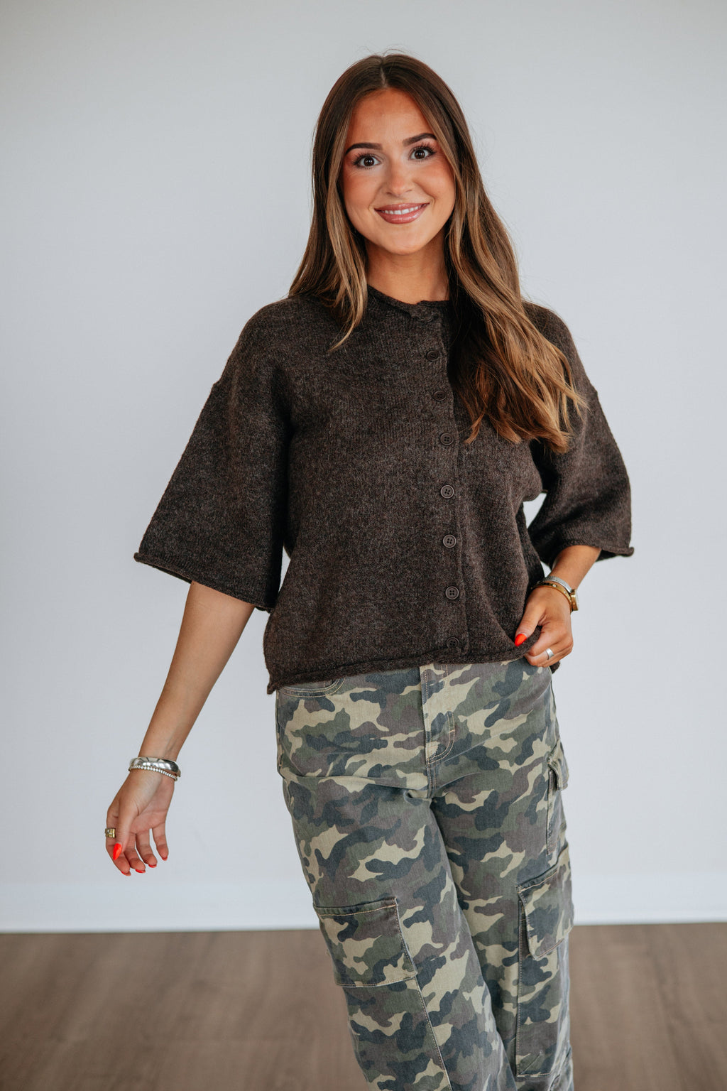Round Neck Short Sleeve Boxy Sweater Knit Button-Down Cardigan