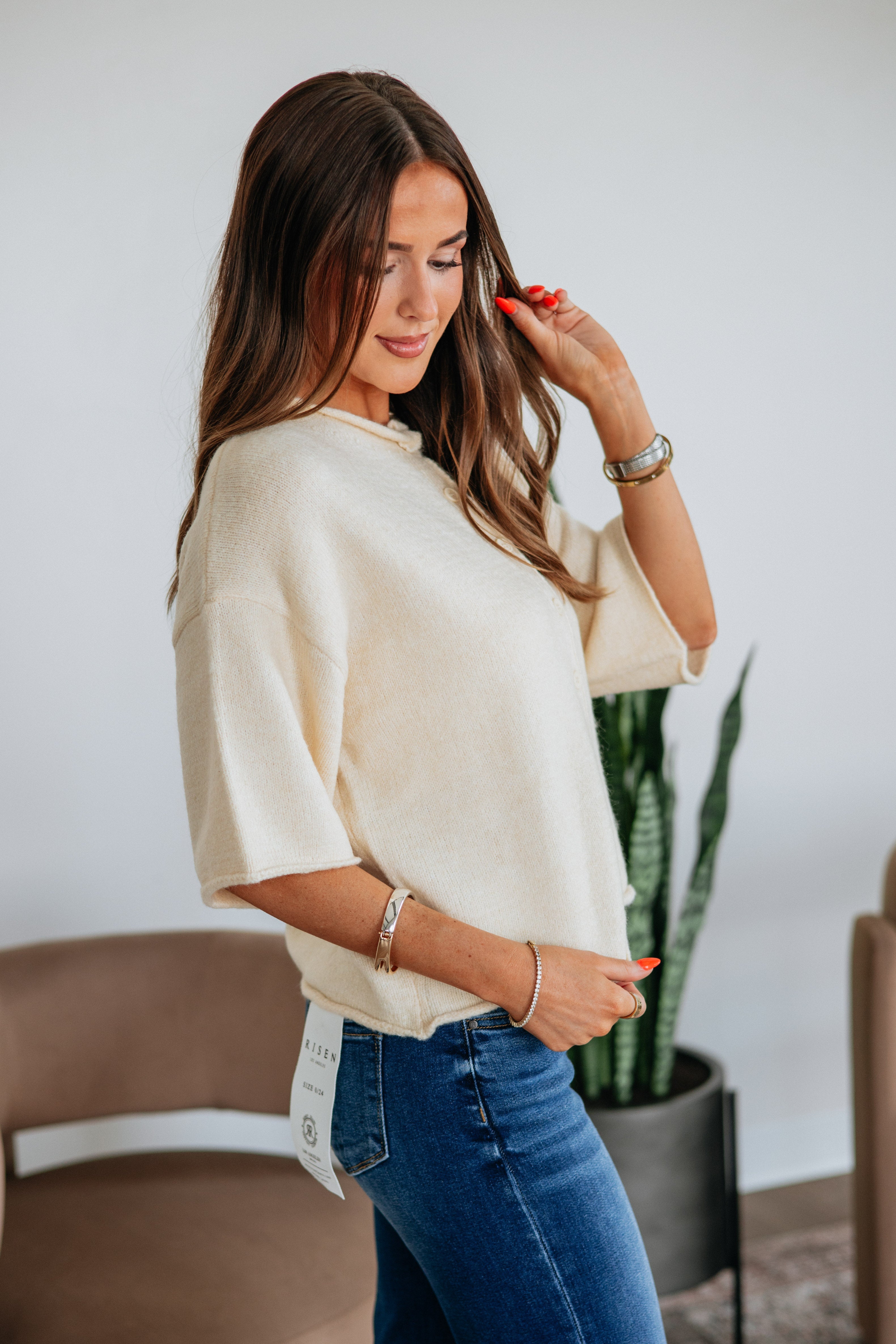 Round Neck Short Sleeve Boxy Sweater Knit Button-Down Cardigan