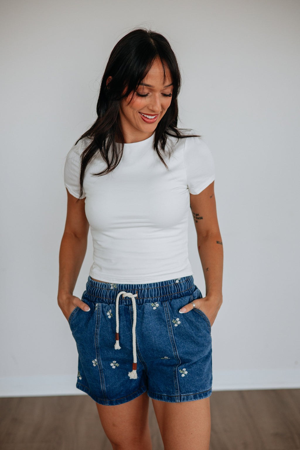 High Rise Floral Embroidery Relaxed Denim Shorts in Dark Wash