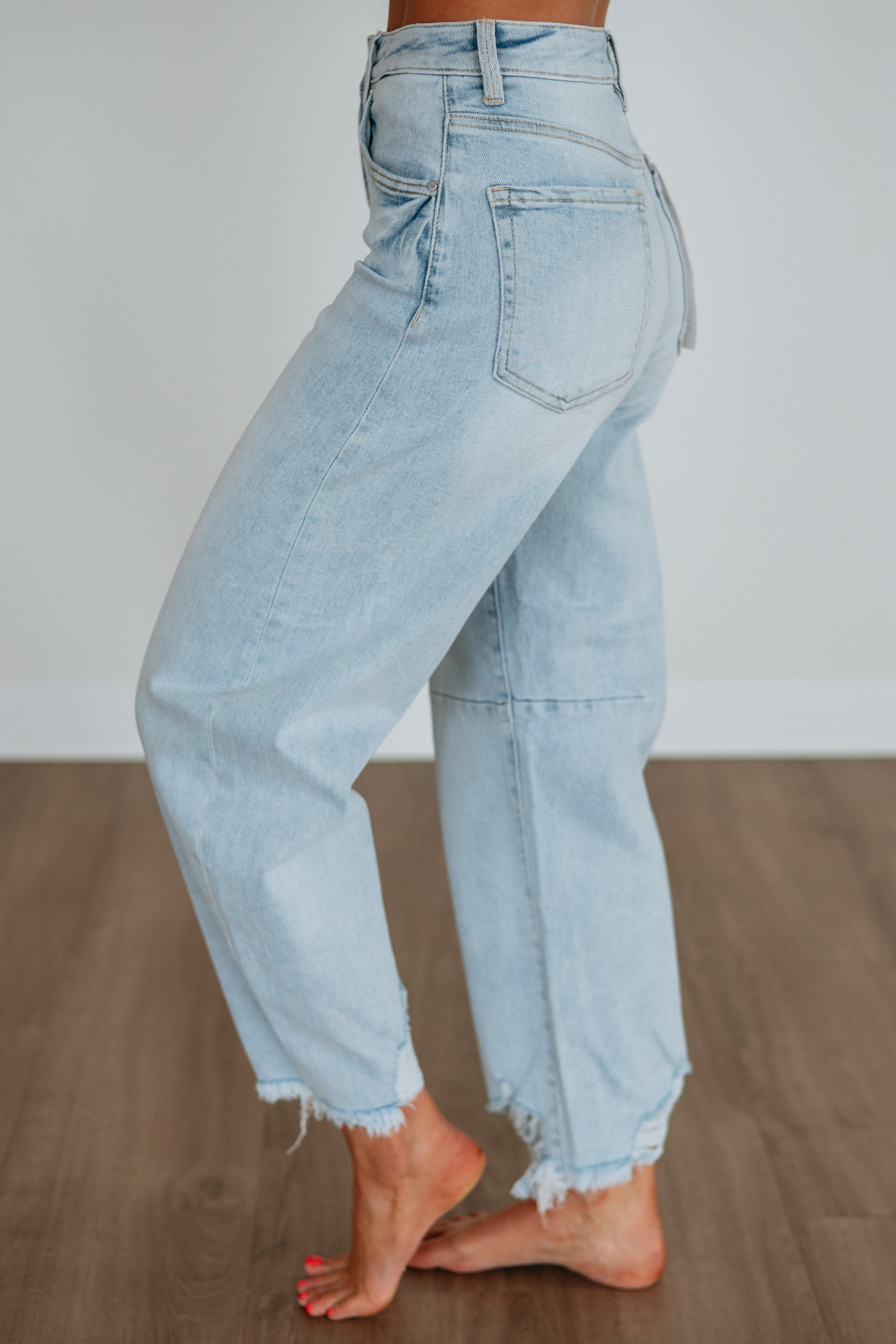 High Rise Barrel Leg Ankle Jeans in Vintage Light Wash Cotton