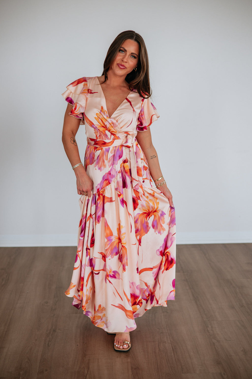 Wrap Bodice Flutter Sleeve Floral Maxi Dress in Peach Blush Polyester