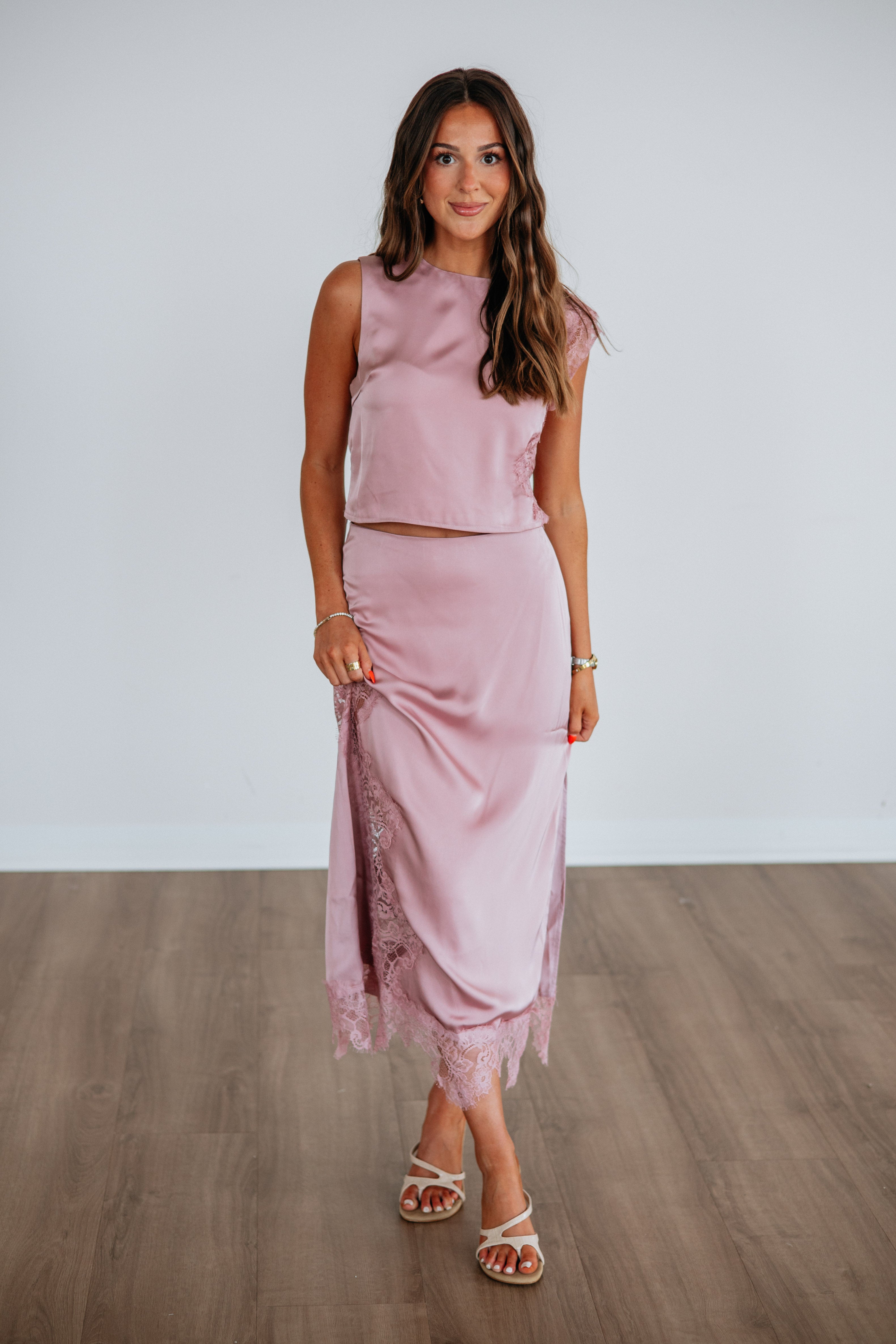 Floral Lace Trim Satin Midi Skirt in Dusty Rose