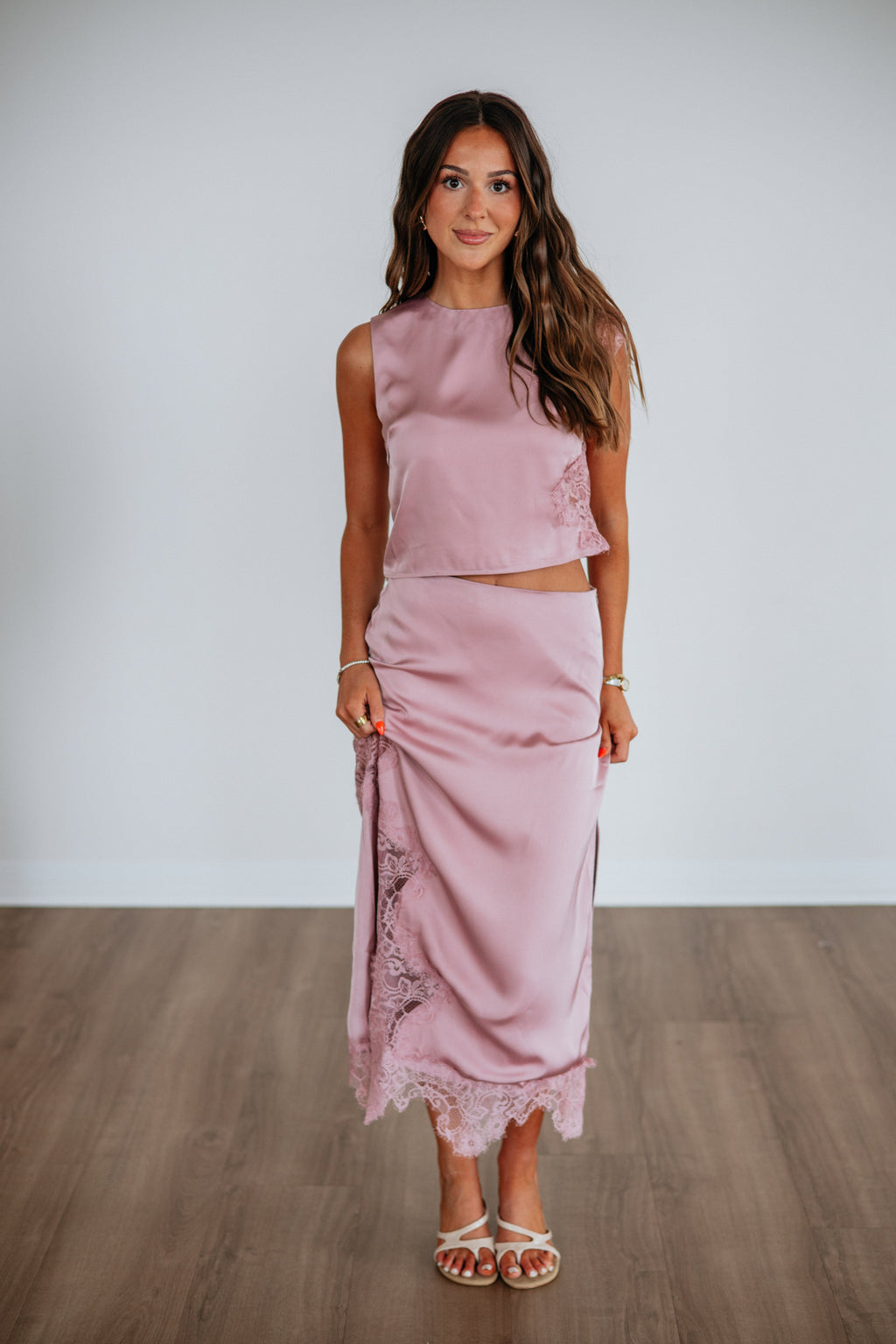 Floral Lace Trim Satin Midi Skirt in Dusty Rose