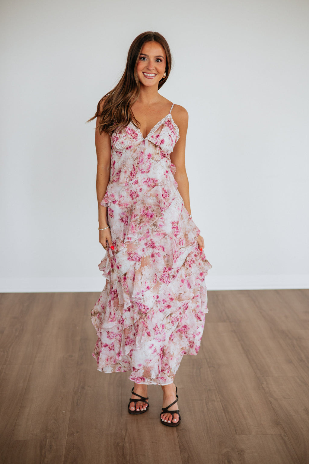 Empire Waist Tiered Ruffle Floral Maxi Dress in Rose Polyester