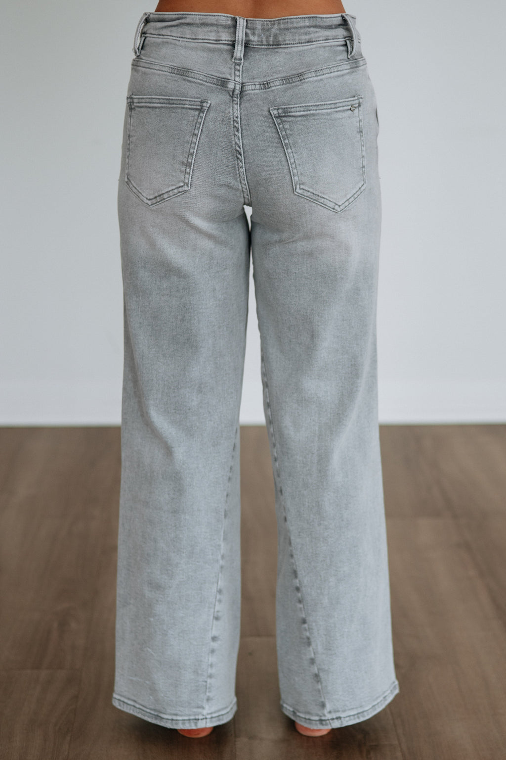 High Rise Wide Leg Paneled Seam Jeans in Light Grey Wash Cotton