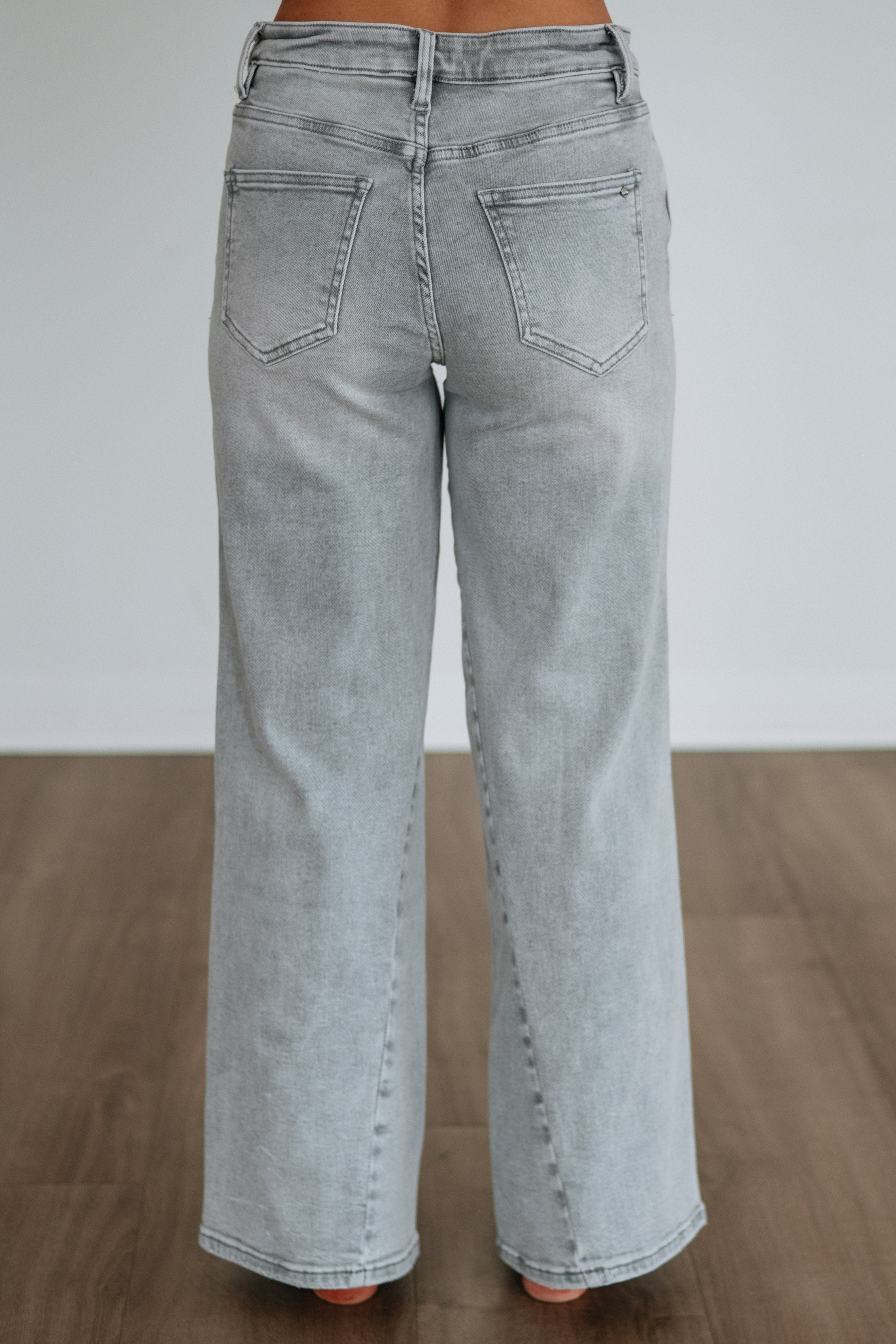 High Rise Wide Leg Paneled Seam Jeans in Light Grey Wash Cotton