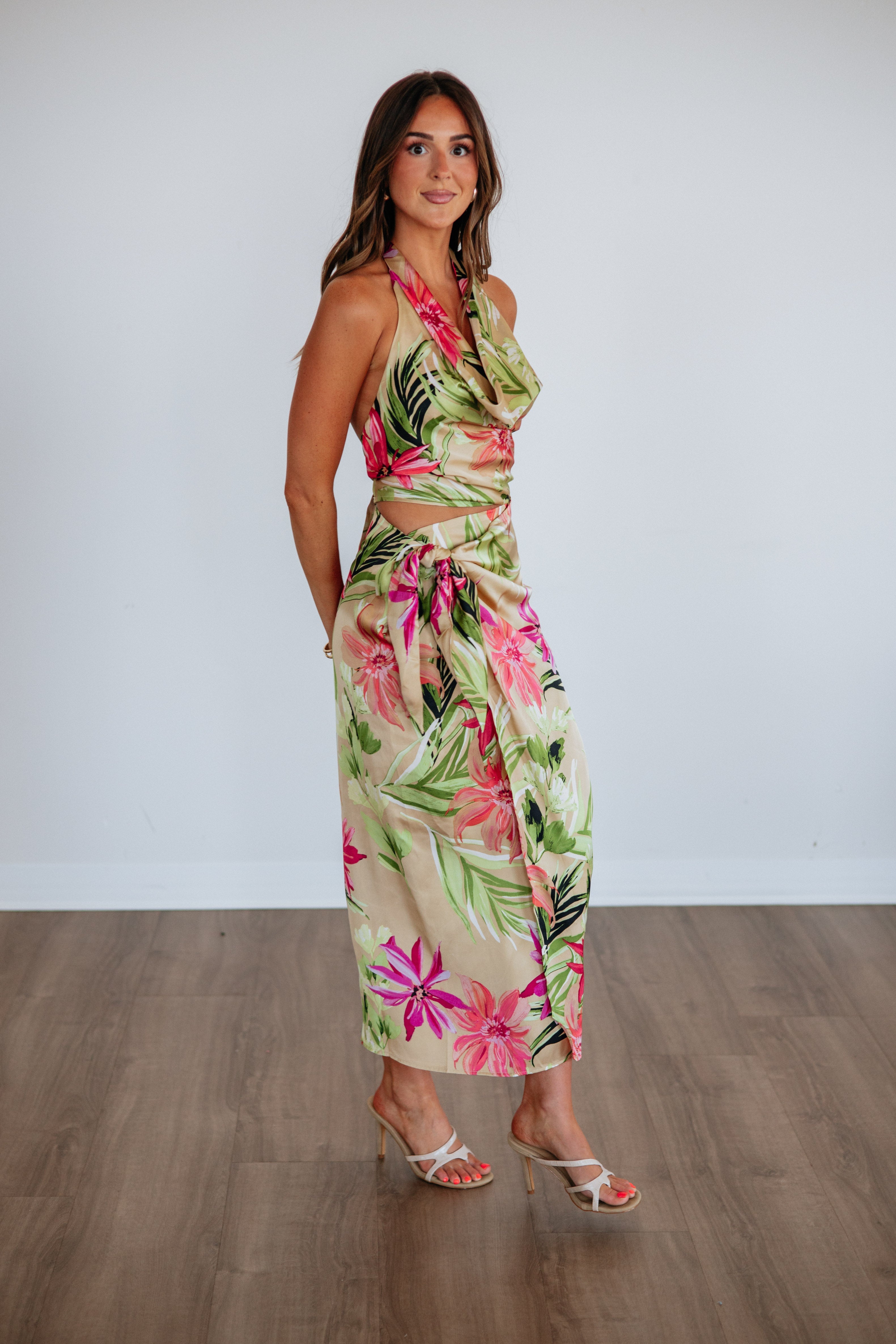 Halter Cowl Neck Open Back Tropical Print Cropped Top in Sand Polyester